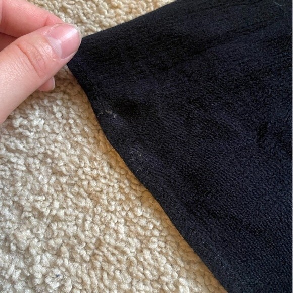 Entro Off-The-Shoulder Fringe Blouse - Picture 6 of 7